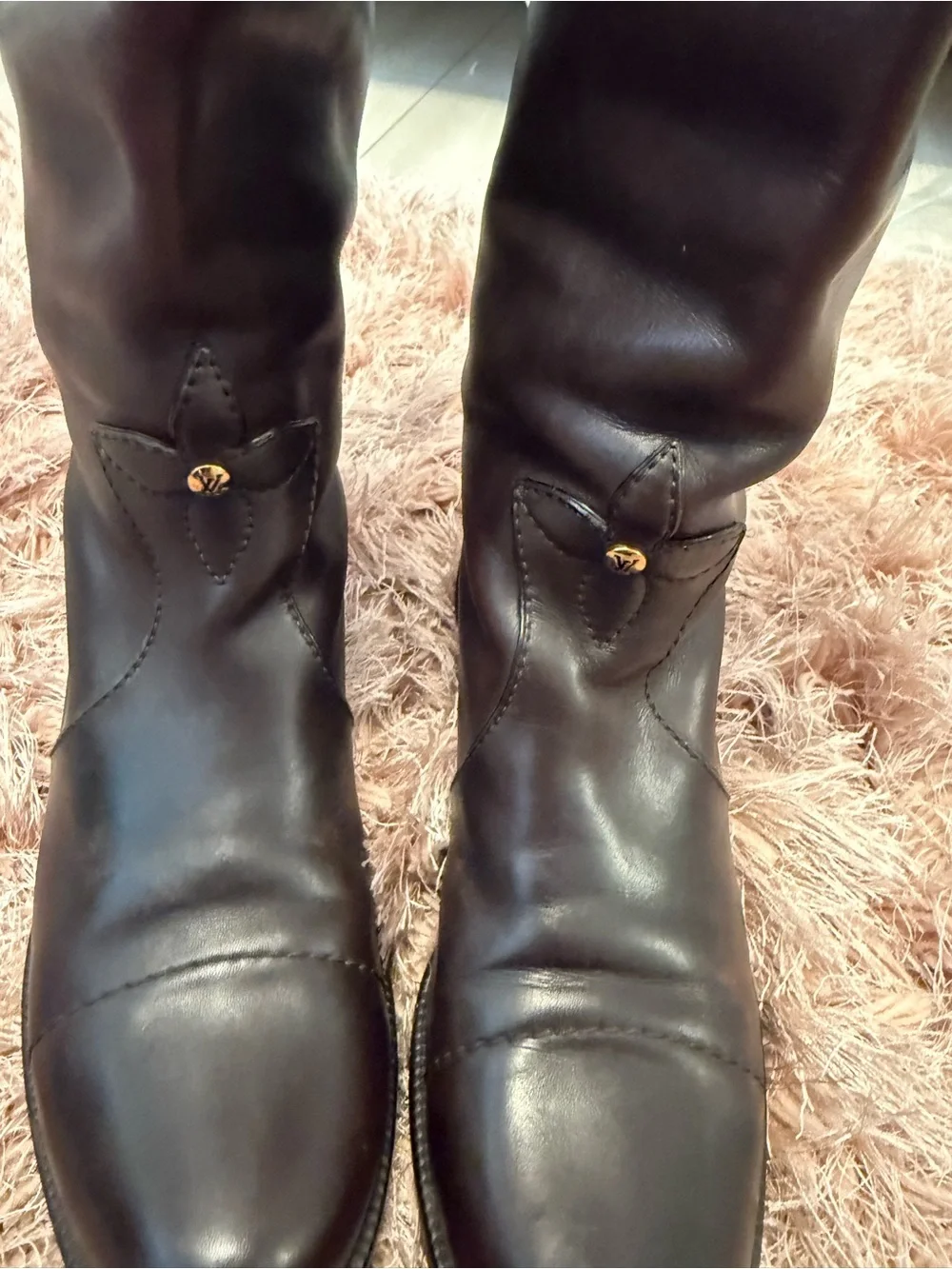 Louis Vuitton Classic Tall Brown calf Leather Boots 40